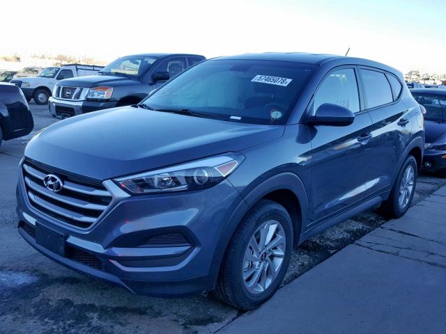 KM8J2CA40JU605837 - 2018 HYUNDAI TUCSON SE GRAY photo 2