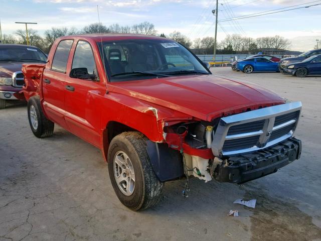 1D7HW48N15S269246 - 2005 DODGE DAKOTA QUA RED photo 1