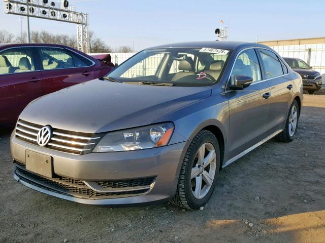 1VWBP7A30CC042187 - 2012 VOLKSWAGEN PASSAT SE GRAY photo 2