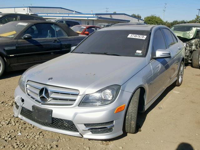 WDDGF4HB8CR195569 - 2012 MERCEDES-BENZ C 250 GRAY photo 2