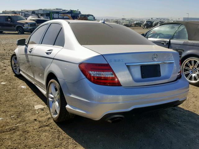 WDDGF4HB8CR195569 - 2012 MERCEDES-BENZ C 250 GRAY photo 3