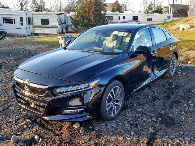 1HGCV3F96JA001804 - 2018 HONDA ACCORD HYB BLACK photo 2