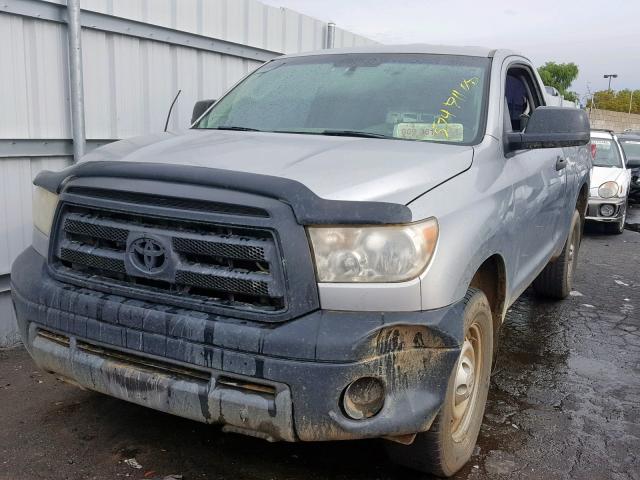 5TFJM5F11BX001190 - 2011 TOYOTA TUNDRA GRAY photo 2