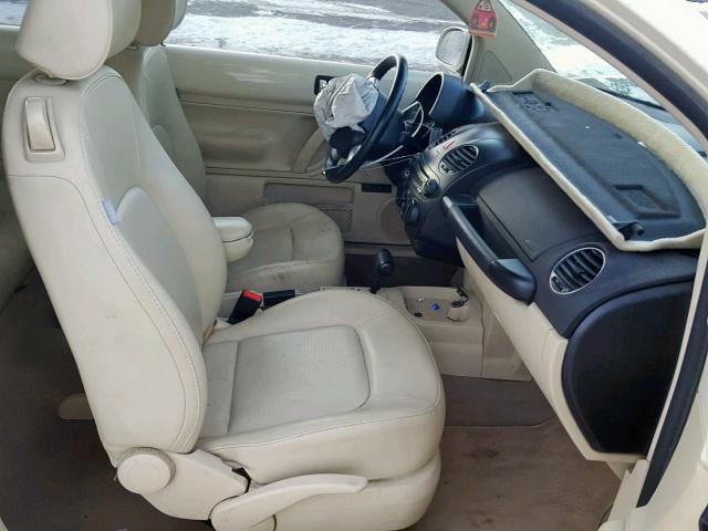 3VWRG31C99M501893 - 2009 VOLKSWAGEN NEW BEETLE Bej foto 5