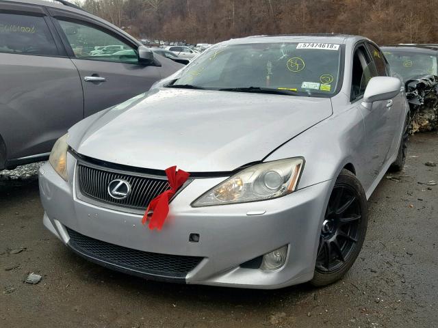 JTHCK262772018892 - 2007 LEXUS IS 250 SILVER photo 2