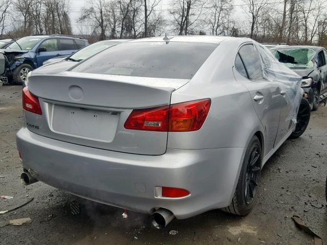 JTHCK262772018892 - 2007 LEXUS IS 250 SILVER photo 4