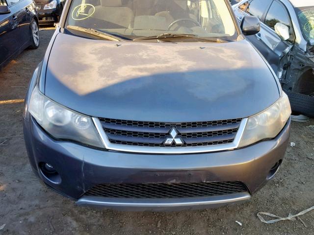 JA4MS41X28Z004423 - 2008 MITSUBISHI OUTLANDER GRAY photo 9