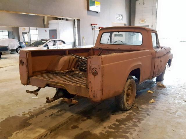 F25CE362204 - 1963 FORD F100 BROWN photo 4