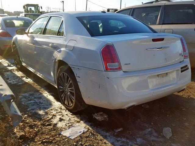 2C3CCAGG1DH739557 - 2013 CHRYSLER 300 V6 WHITE photo 3