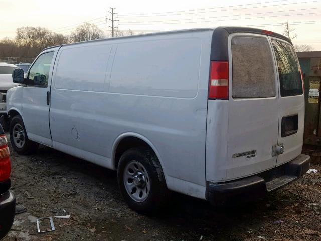 1GCSGAFXXC1105531 - 2012 CHEVROLET EXPRESS G1 WHITE photo 3