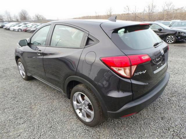 3CZRU6H33JG715259 - 2018 HONDA HR-V LX BLACK photo 4