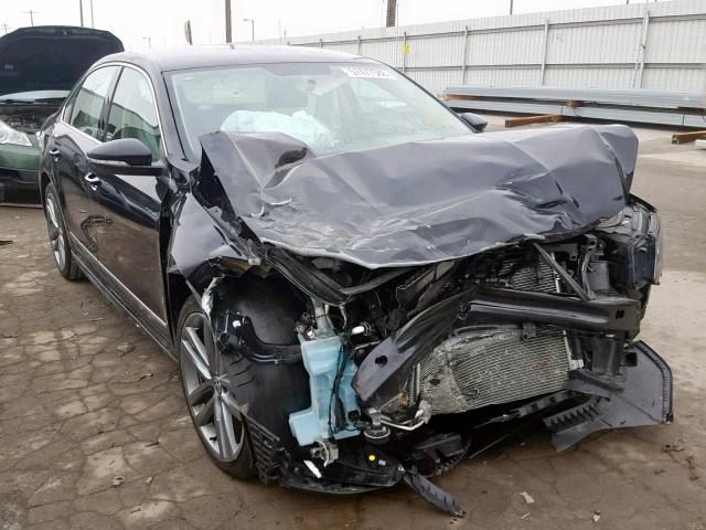 1VWDT7A31HC051220 - 2017 VOLKSWAGEN PASSAT R-L BLACK photo 1