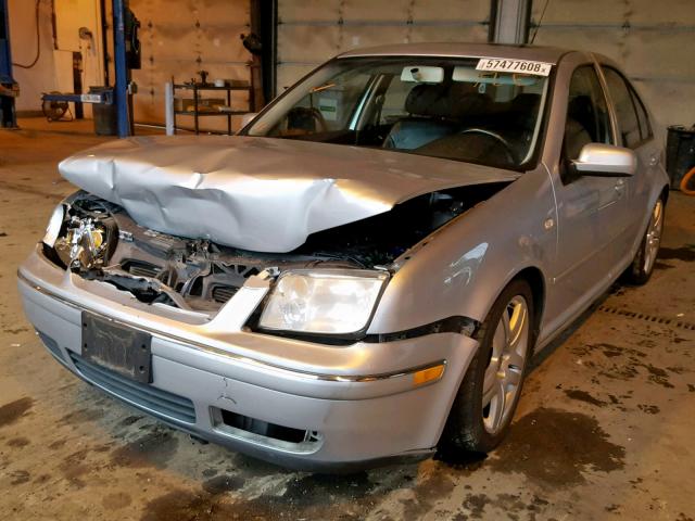 3VWSE69M74M041101 - 2004 VOLKSWAGEN JETTA GLS SILVER photo 2