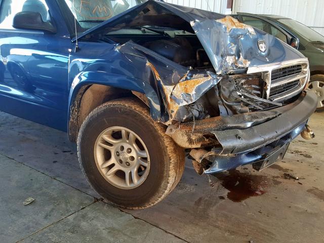 1D7GL32N84S507034 - 2004 DODGE DAKOTA SPO BLUE photo 9