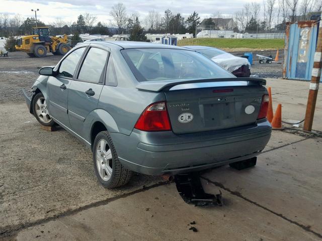 1FAHP34N75W157279 - 2005 FORD FOCUS ZX4 GREEN photo 3