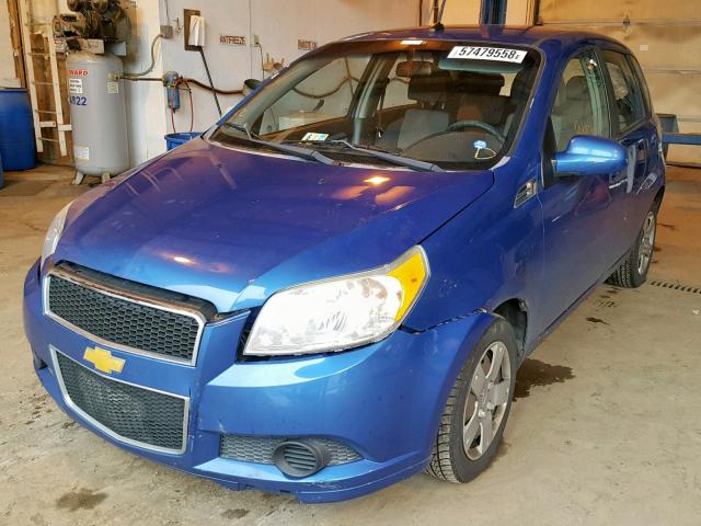 KL1TD6DE4BB161685 - 2011 CHEVROLET AVEO LS BLUE photo 2