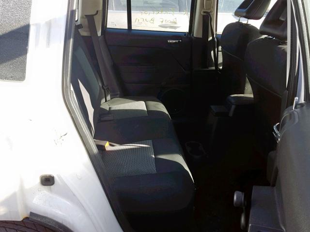 1J4FT47B49D230334 - 2009 JEEP COMPASS SP თეთრი ფოტო 6