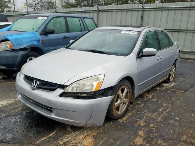 1HGCM56623A009180 - 2003 HONDA ACCORD EX SILVER photo 2