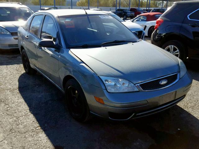 1FAFP34N55W175335 - 2005 FORD FOCUS ZX4 GREEN photo 1