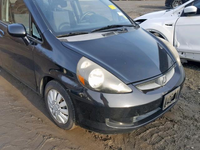 JHMGD38437S029274 - 2007 HONDA FIT BLACK photo 9