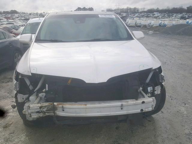 2LMHJ5FR4ABJ13422 - 2010 LINCOLN MKT WHITE photo 9