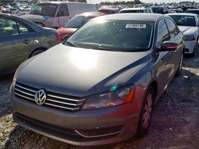 1VWBP7A36DC101955 - 2013 VOLKSWAGEN PASSAT SE GRAY photo 2