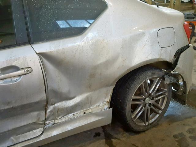 JTKJF5C71B3005792 - 2011 TOYOTA SCION TC Gümüş foto 9