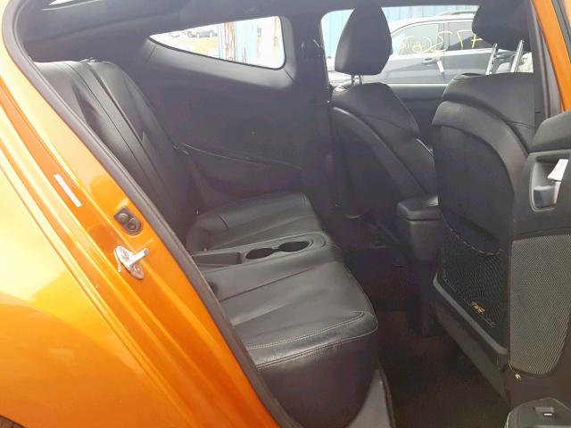 KMHTC6AE0FU226327 - 2015 HYUNDAI VELOSTER T ORANGE photo 6