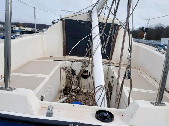 XDYG2858M83J - 1983 ODAY SAILBOAT WHITE photo 5