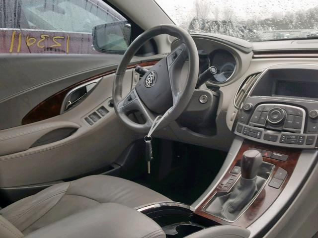 1G4GC5GD1BF177146 - 2011 BUICK LACROSSE C WHITE photo 9