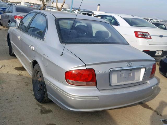 KMHWF25H84A015568 - 2004 HYUNDAI SONATA GL SILVER photo 3