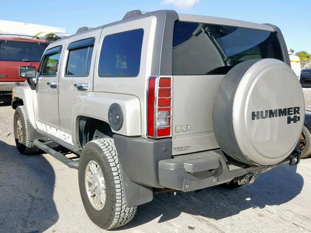 5GTEN13E798102293 - 2009 HUMMER H3 WHITE photo 3