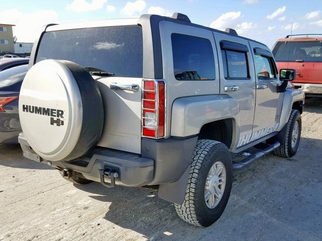 5GTEN13E798102293 - 2009 HUMMER H3 WHITE photo 4