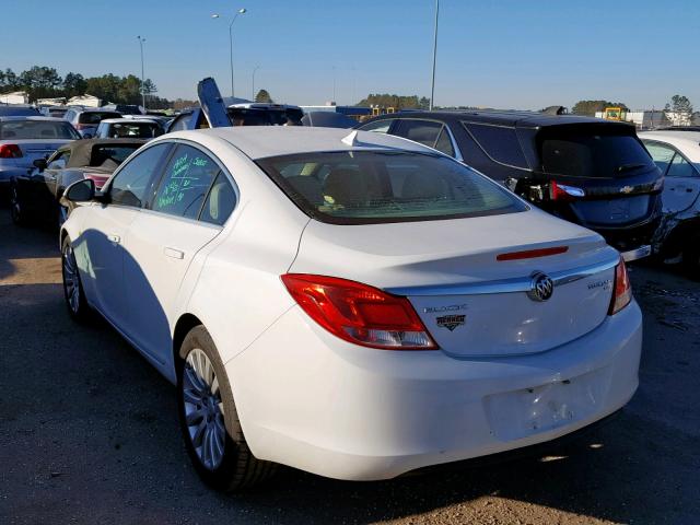 2G4GP5EC2B9182458 - 2011 BUICK REGAL CXL WHITE photo 3