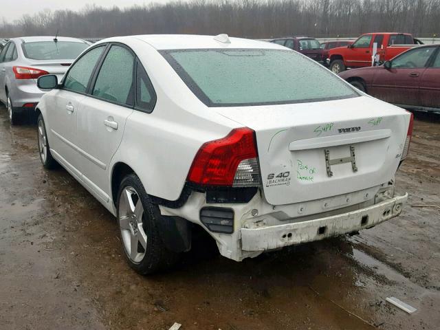 YV1MS382282401756 - 2008 VOLVO S40 2.4I WHITE photo 3