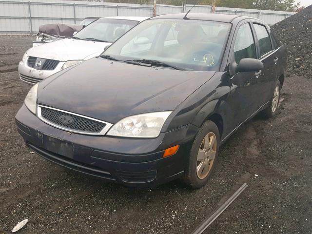 1FAHP34N27W119106 - 2007 FORD FOCUS ZX4 BLACK photo 2