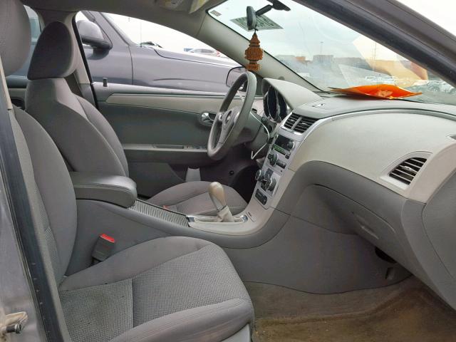 1G1ZA5E02A4102414 - 2010 CHEVROLET MALIBU LS SILVER photo 5