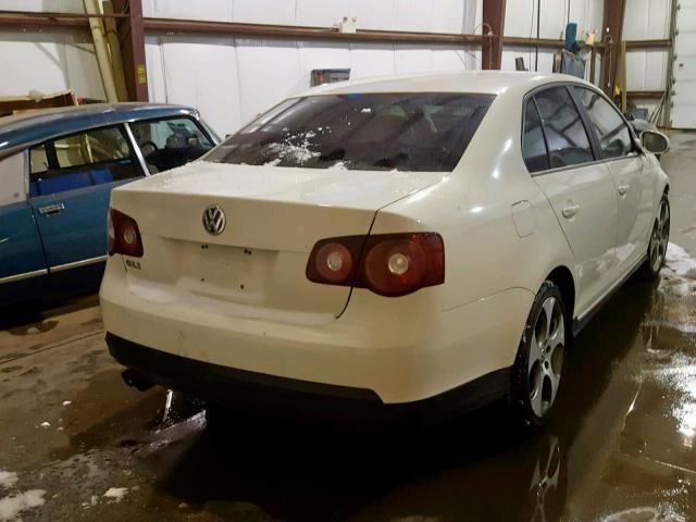 3VWDJ71K48M094137 - 2008 VOLKSWAGEN GLI თეთრი ფოტო 4