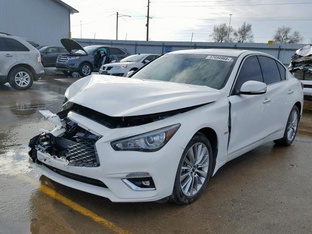 JN1EV7AR2JM431966 - 2018 INFINITI Q50 LUXE WHITE photo 2