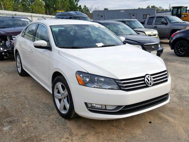 1VWAT7A32FC081441 - 2015 VOLKSWAGEN PASSAT S WHITE photo 1