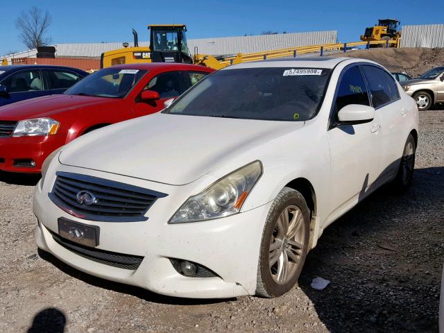 JN1CV6AR5BM402254 - 2011 INFINITI G37 WHITE photo 2