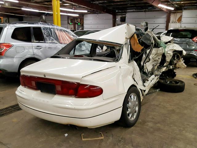 2G4WB55K611302941 - 2001 BUICK REGAL LS WHITE photo 4