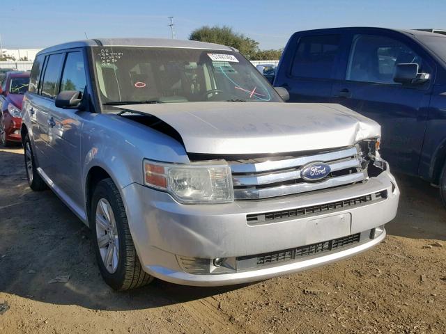 2FMGK5BC3BBD02599 - 2011 FORD FLEX SE SILVER photo 1