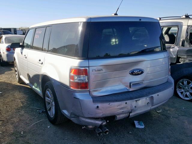 2FMGK5BC3BBD02599 - 2011 FORD FLEX SE SILVER photo 3