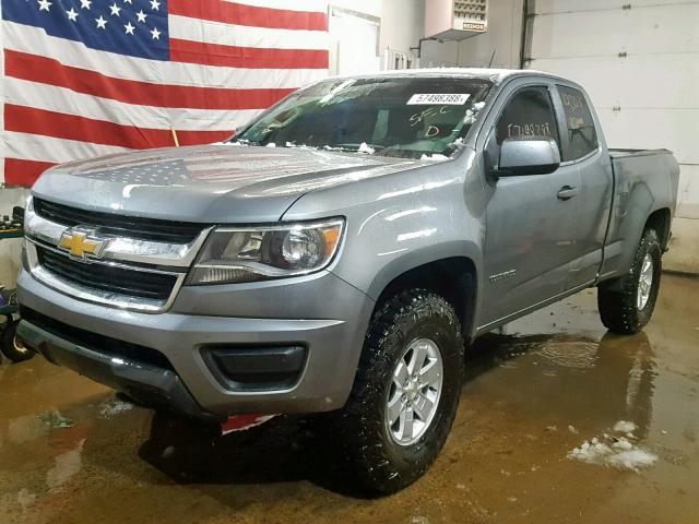 1GCHSBEN2J1214707 - 2018 CHEVROLET COLORADO GRAY photo 2