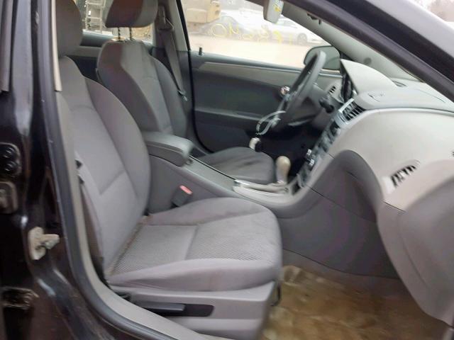 1G1ZB5EB8AF102100 - 2010 CHEVROLET MALIBU LS BLACK photo 5