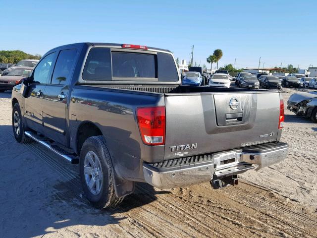 1N6BA0ED7BN325555 - 2011 NISSAN TITAN S GRAY photo 3