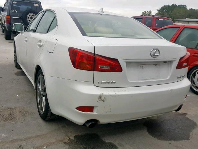 JTHBK262X82073947 - 2008 LEXUS IS 250 WHITE photo 3