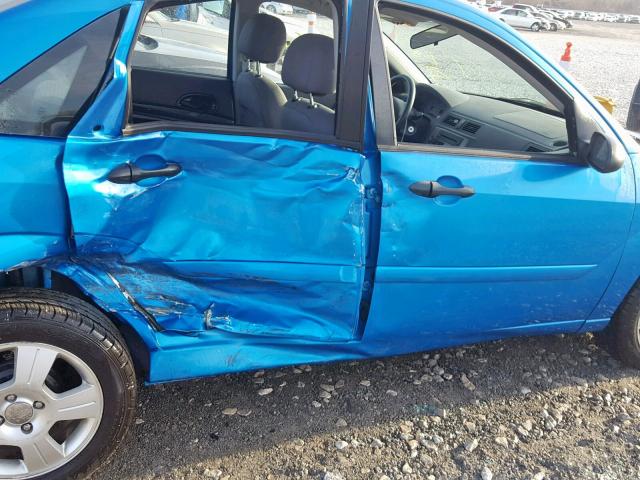 1FAFP34N47W283447 - 2007 FORD FOCUS ZX4 BLUE photo 9