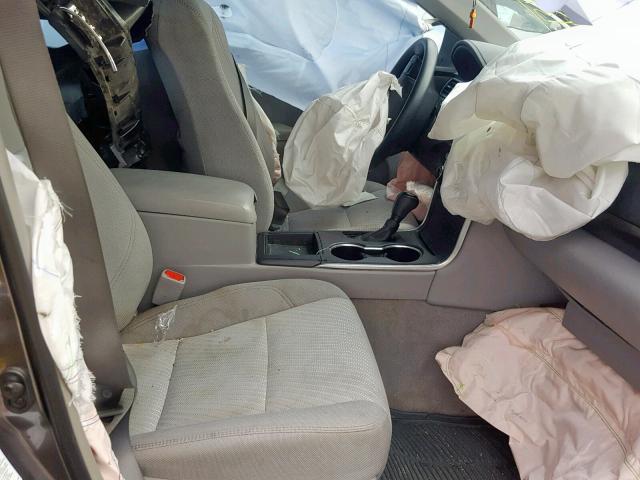 4T1BF1FK2FU059554 - 2015 TOYOTA CAMRY LE Grigio foto 5
